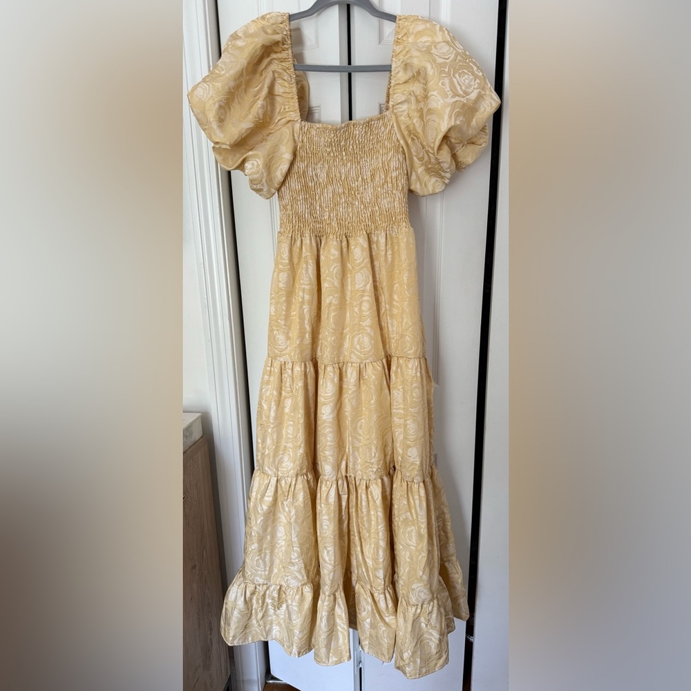Sister Jane Marigold Jacquard Tiered Dress β Venetian Gold Size Medium - Picture 1 of 6